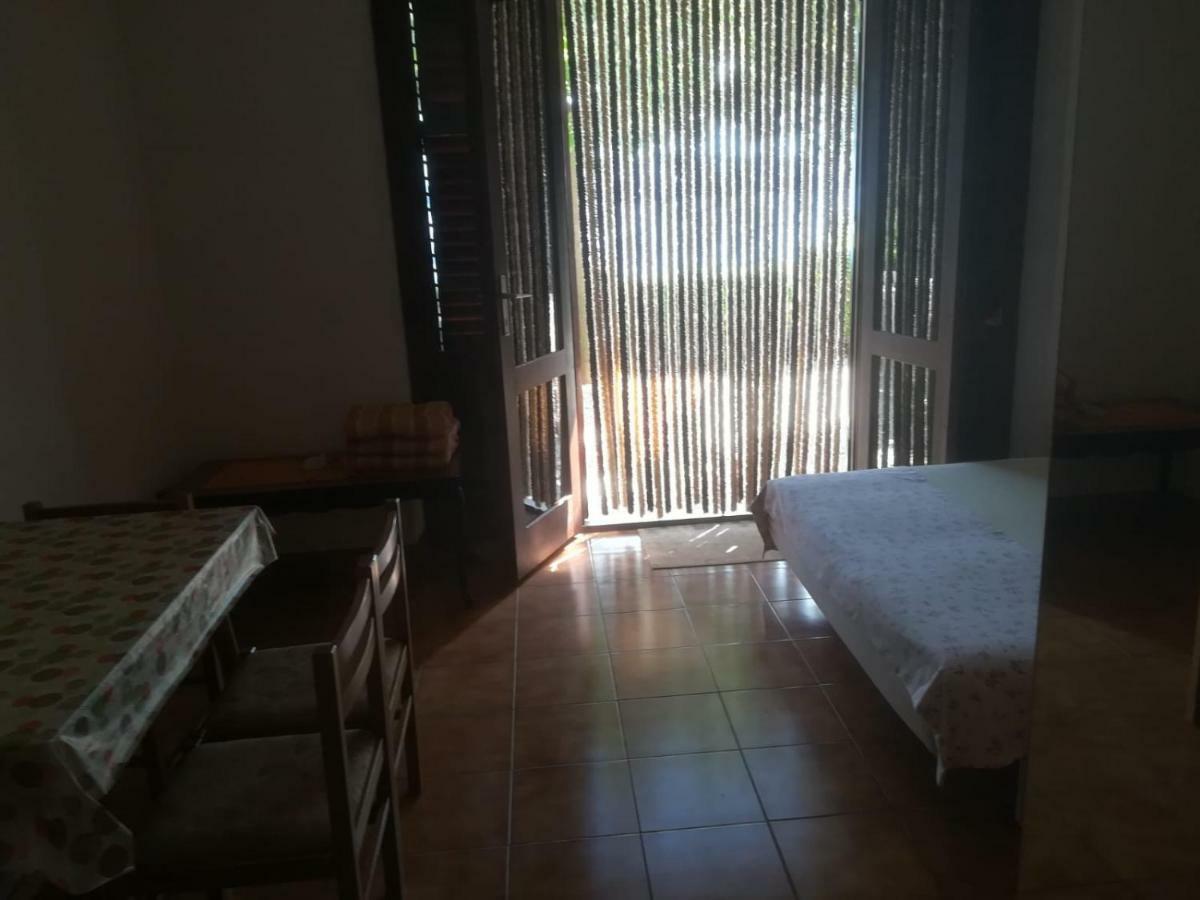 Apartmani Ujdur Omis Exterior photo